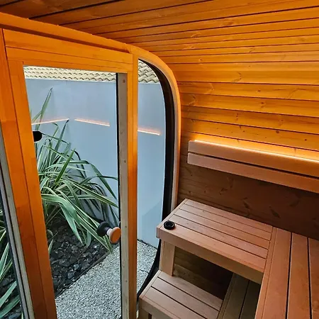 빌라 Boston Pool Sauna Walk To