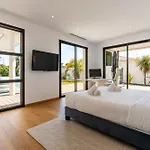 Villa Boston Pool Sauna Walk To