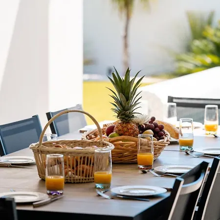 Boston Luxury With Pool And Cali Vibes فيلة Le Grau-dʼAgde