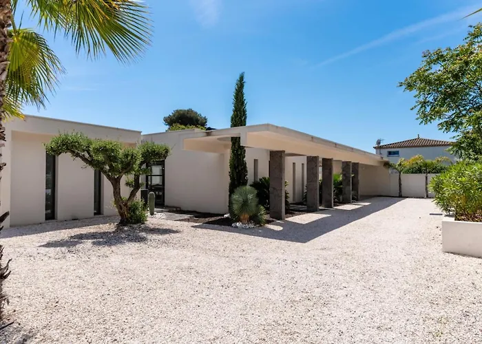 Boston Luxury With Pool And Cali Vibes Le Grau-dʼAgde