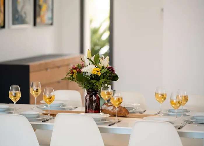 Boston Luxury With Pool And Cali Vibes Villa *