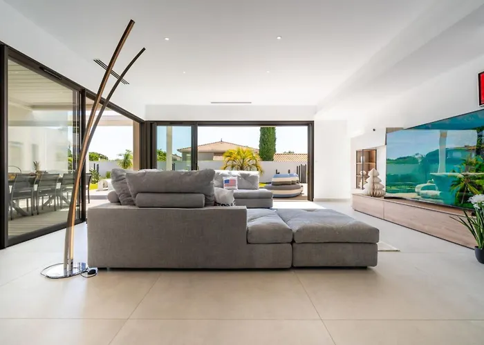 Boston Luxury With Pool And Cali Vibes Villa Le Grau-dʼAgde