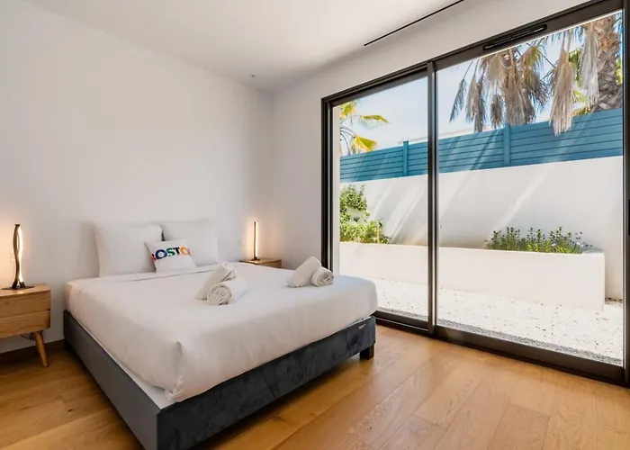 Villa Boston Luxury With Pool And Cali Vibes