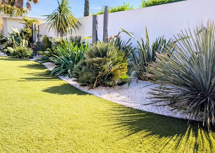 Villa Boston Luxury With Pool And Cali Vibes